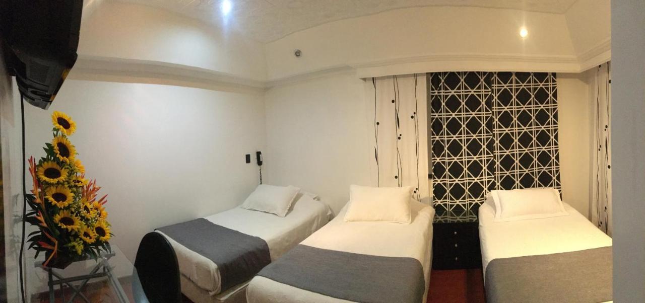 Hotel Ejecutivo Embajada Bogotá Eksteriør billede