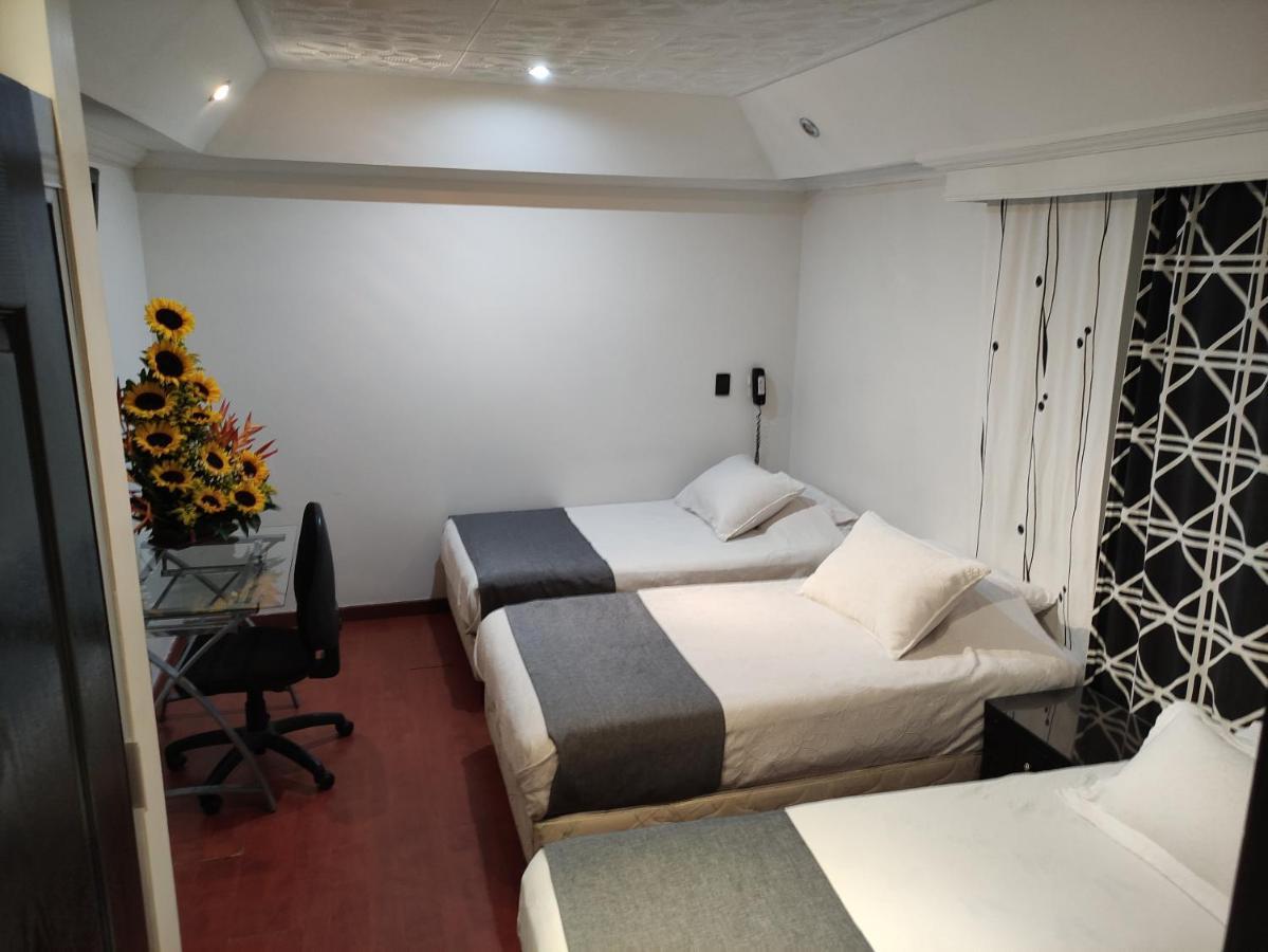 Hotel Ejecutivo Embajada Bogotá Eksteriør billede
