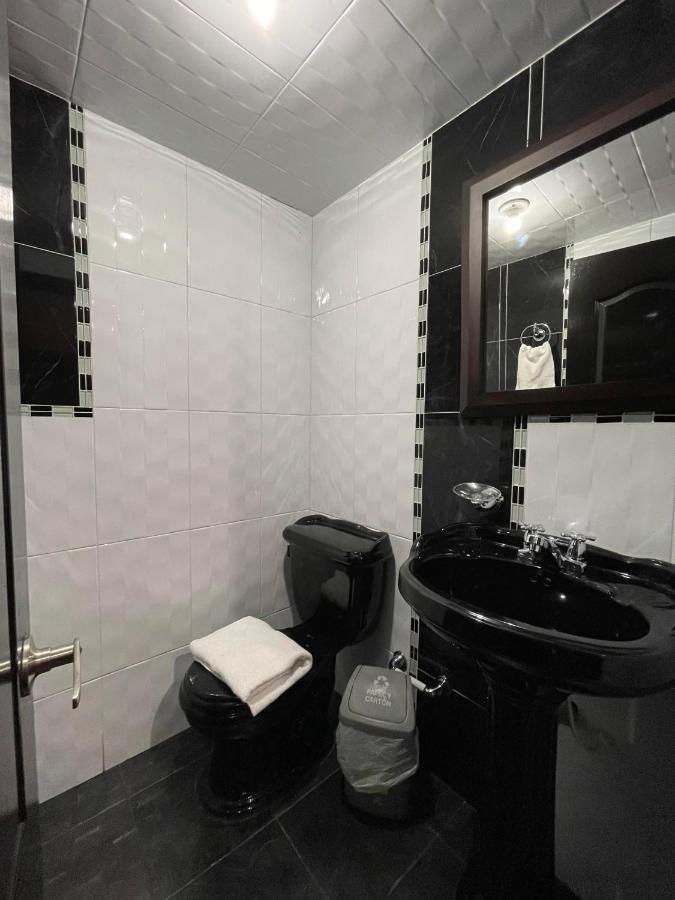 Hotel Ejecutivo Embajada Bogotá Eksteriør billede